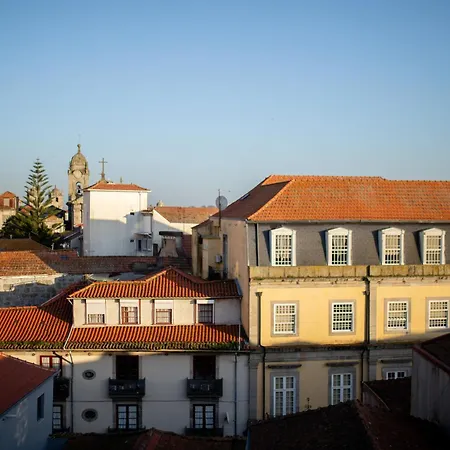 Fil's Place Bed & Breakfast Oporto